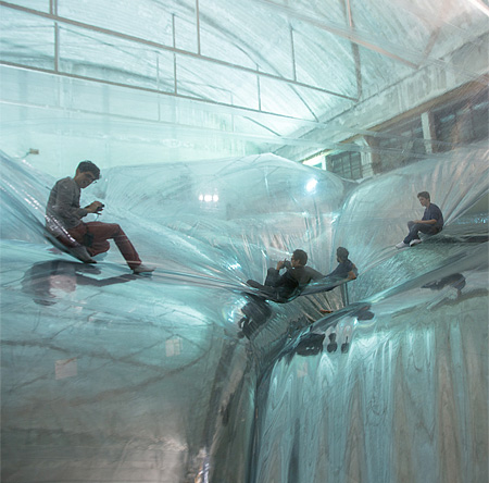 Cloud by Tomas Saraceno