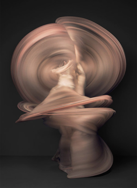 Dancers by Shinichi Maruyama