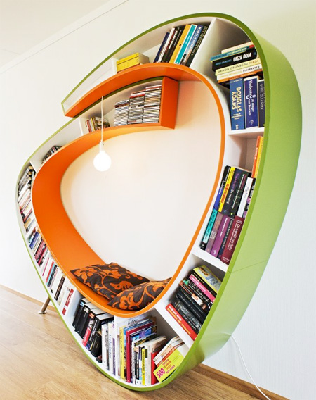 Bookworm Bookshelf