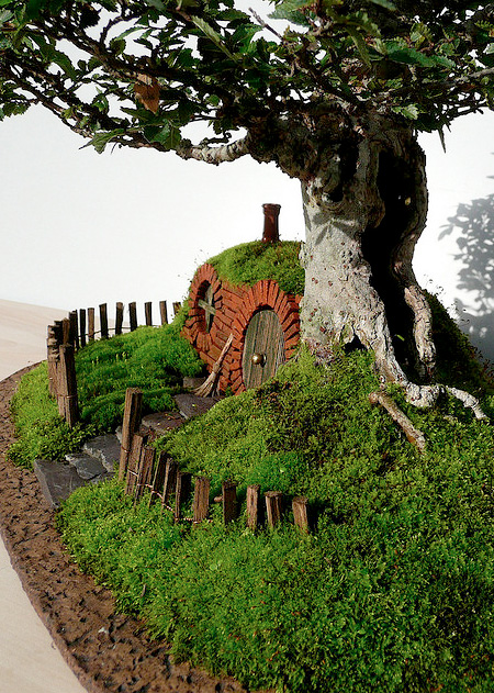 The Lord of the Rings Bonsai Tree