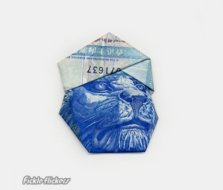 Money Figures by Yosuke Hasegawa