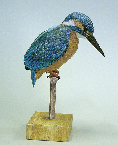 Realistic Birds Made of Paper