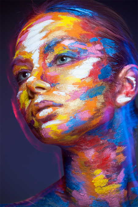 Faces Transformed into 2D Paintings