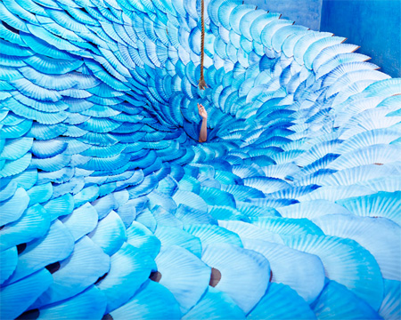 Jee Young Lee