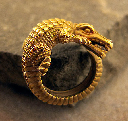 Crocodile Ring