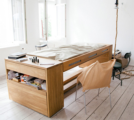 Bed Workstation