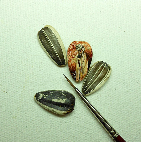 Miniature Art by Hasan Kale