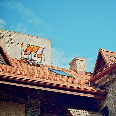 Roof Table by Aine Bunikyte