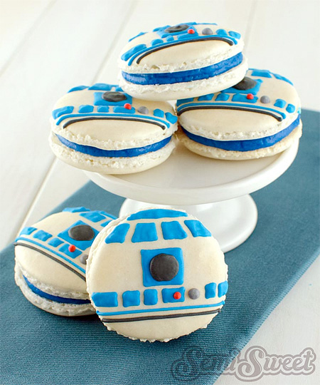 R2-D2 Macarons
