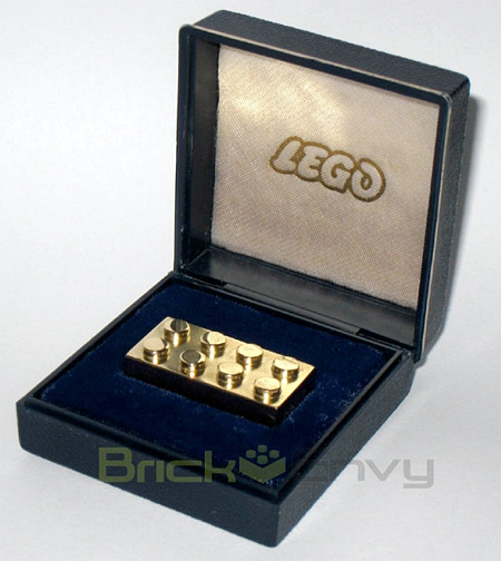 Gold LEGO