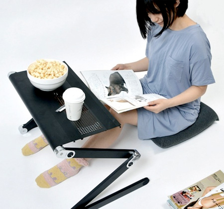 Thanko Bed Desk