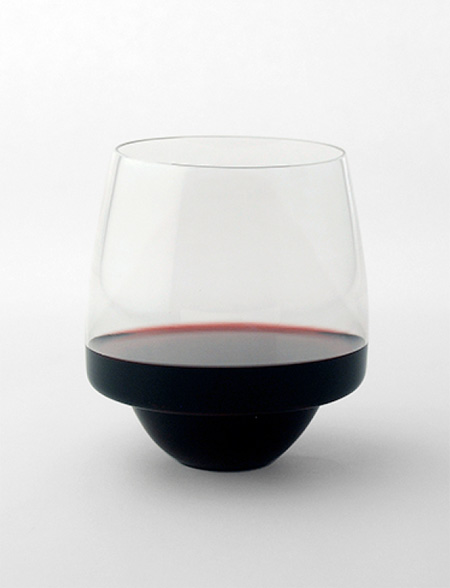 Superduperstudio designs spillproof wine glasses