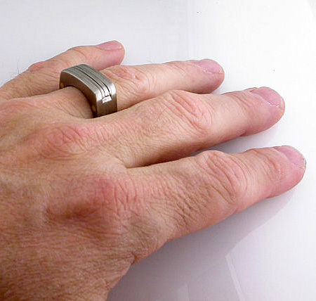 Man Ring