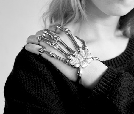 Skeleton power bracelet – kleopatrajewles