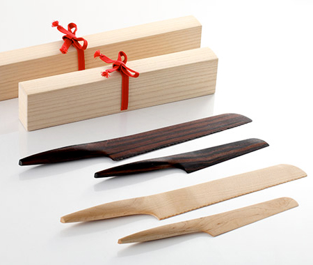 Kitchen Knives Made of Wood