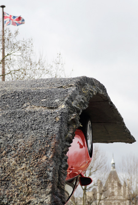 Alex Chinneck Illusion