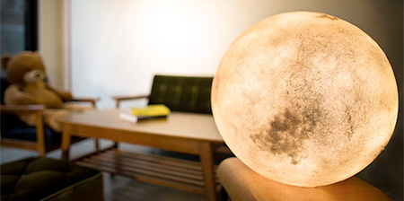 Full Moon Lamp