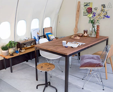 Plane Apartment