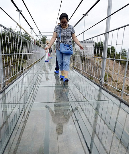 Transparent Bridge in China