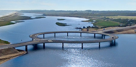 Circular Bridge