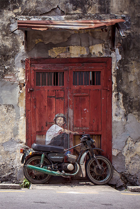 Ernest Zacharevic Mural