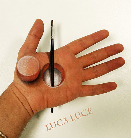 Luca Luce 3D Hand Paintings