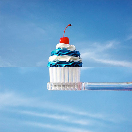 Cupcake Toothbrush