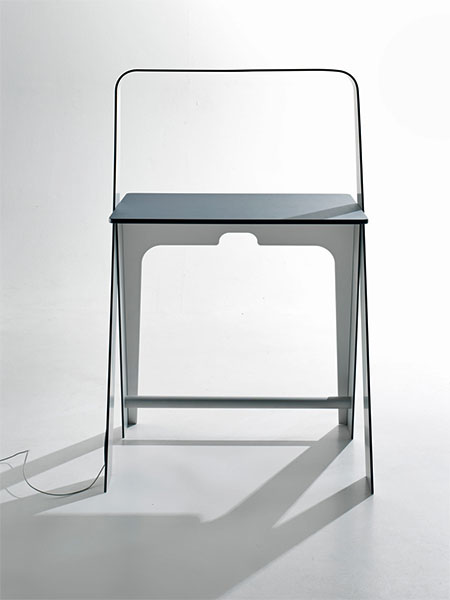 Torafu Light Light Desk