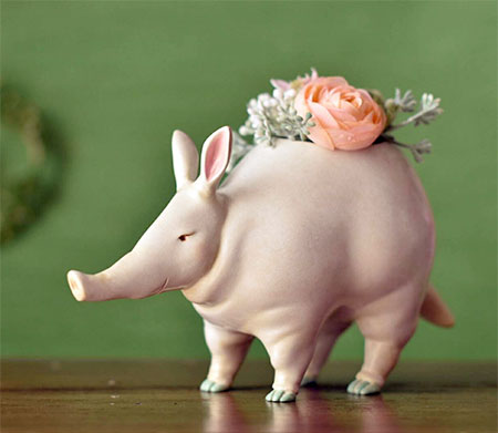 Aardvark Planter