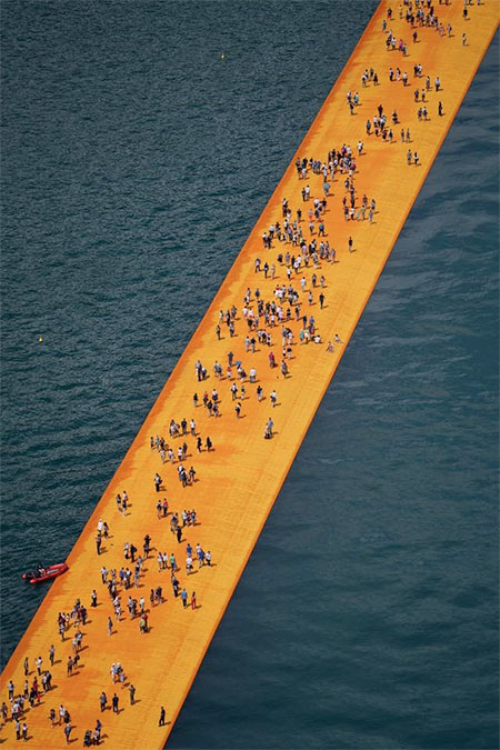 Floating Pier