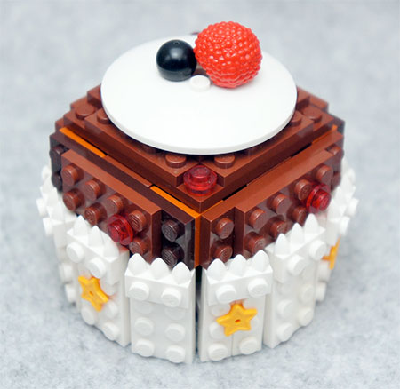 LEGO Cupcake