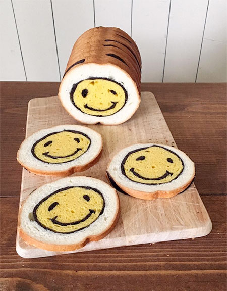 Smile Bread