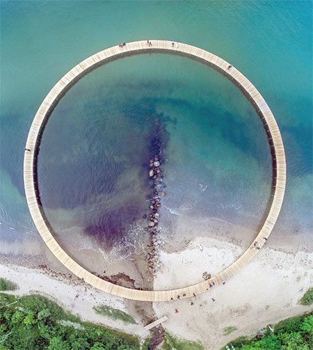 Circle Bridge