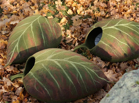 Leaf Shaped Cat House