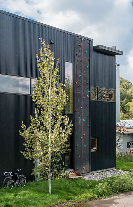 Climbing House