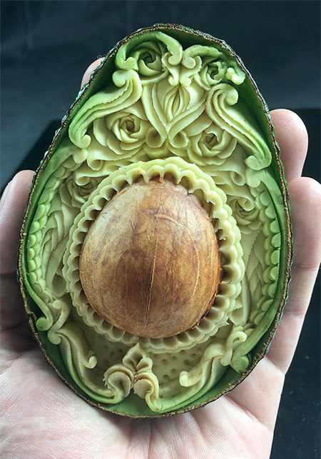 Daniele Barresi Avocado Carving