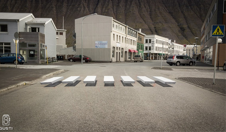 3D Illusion Crosswalk