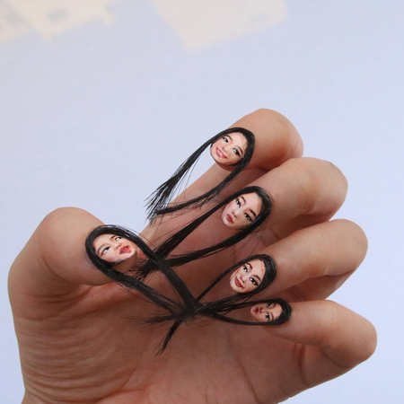 Dain Yoon Selfie Fingernails