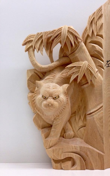 Yamamoto Yosuke Wood Carving