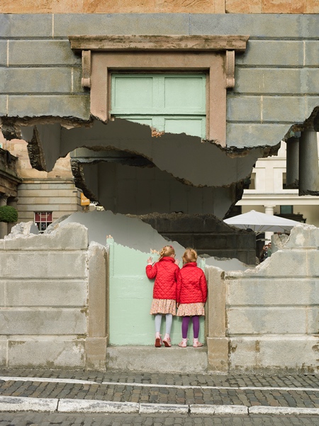 London Levitating Building