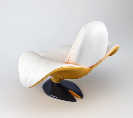 WamHousE Banana Chair