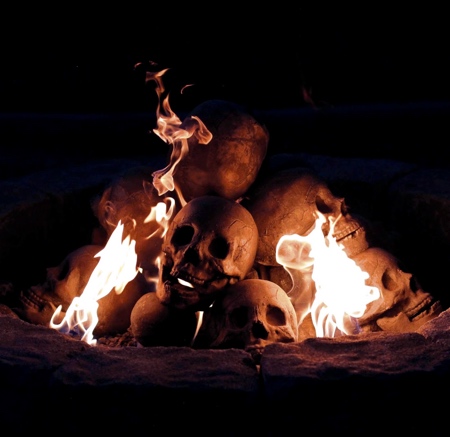 Human Skull Fire Log