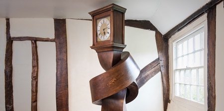 Wooden Knot Clock