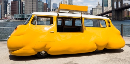 Hot Dog Bus