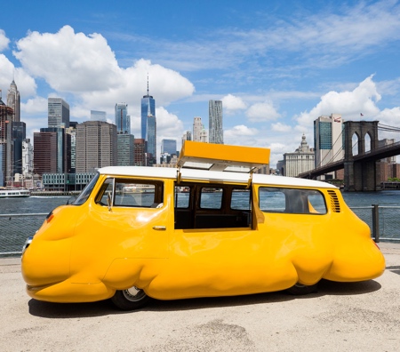 Erwin Wurm Hot Dog Bus