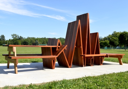 Creative Picnic Table