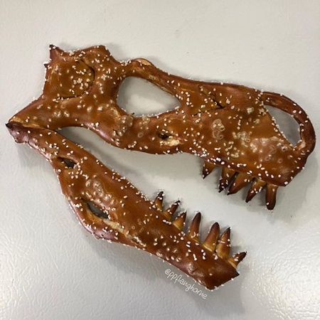 Custom Pretzel