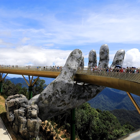 Cau Vang Golden Bridge