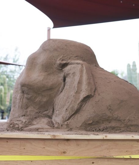 Giant Sand Elephant