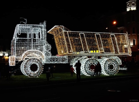 Christmas Truck Sculpture